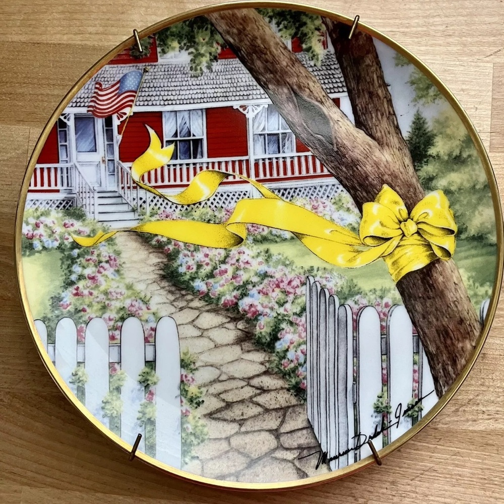 Franklin Mint Homecoming Limited Edition Fine Porcelain Plate